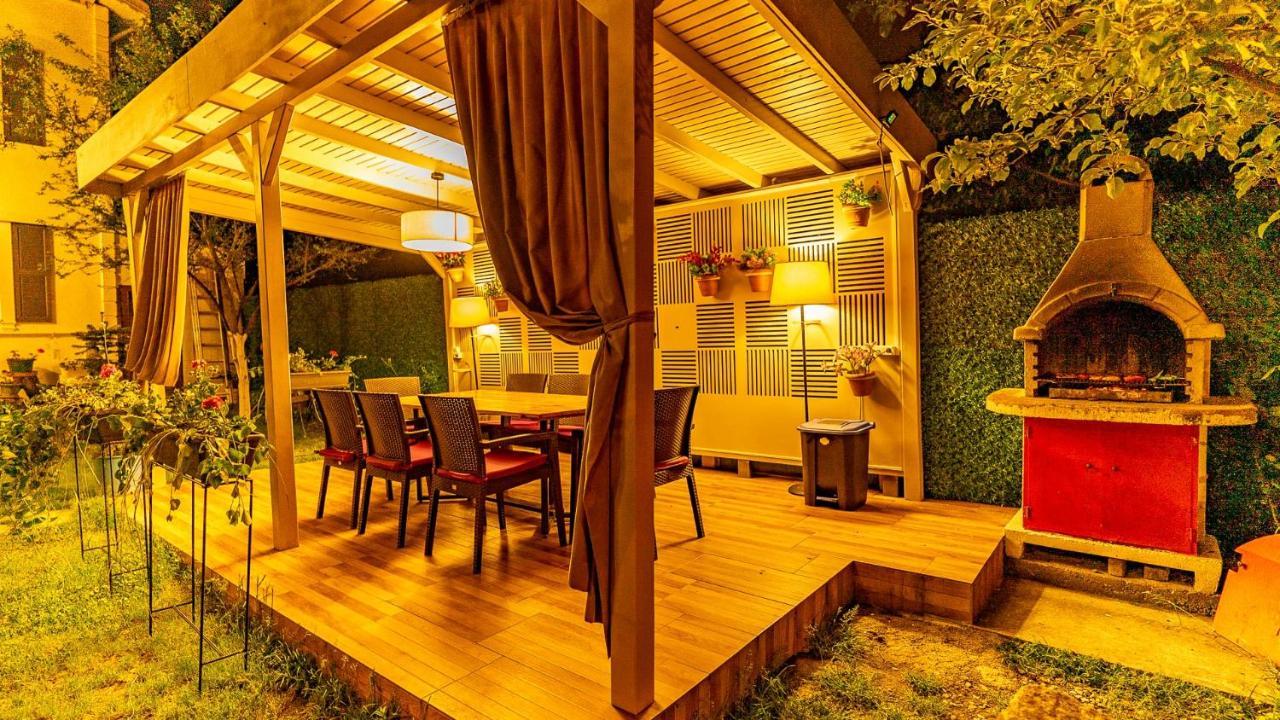Villa Atlas Muhafazakar Havuzlu, Mustakil Genis Bahceli Sapanca Exterior foto